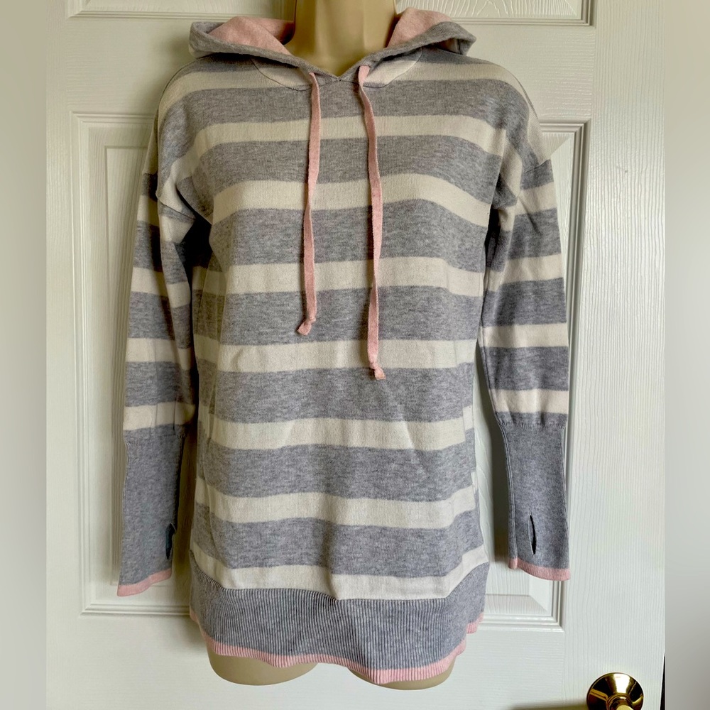 🛍️ Tahari Women's Grey, White & Pink Stripped Hoodie Sweater - size XS